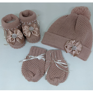 Kit Touca/Gorro , Luvas/Luvinha e Sapatinho/Botinha Algodão Recém Nascido RN até 2 Meses em Tricô (rosa chá) em Oferta na Shopee