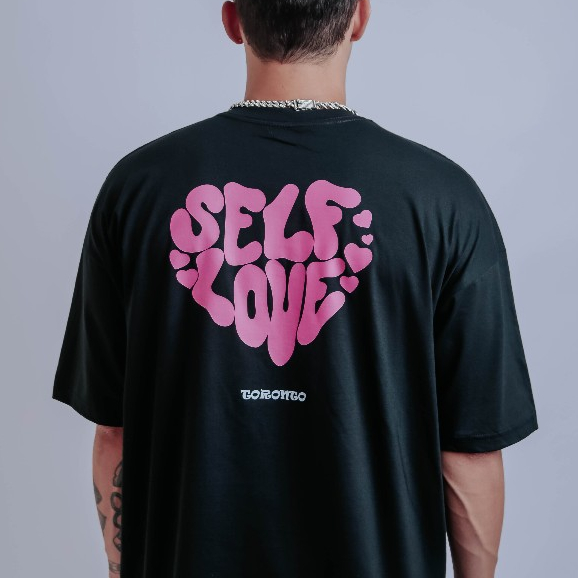 Camiseta OVERSIZED estampada Preta blusa camisa Streetwear em algodão 30.1 modelo Self Love Premium OVERSIZED