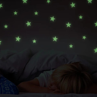 Adesivos Para Decoração de Paredes - Fluorescentes Formato de Estrelas / Brilham no Escuro