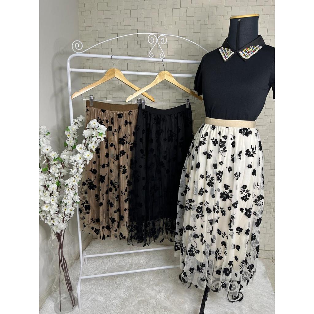 linda feminina tule midi detalhes de flores moda feminina modesta evangélica