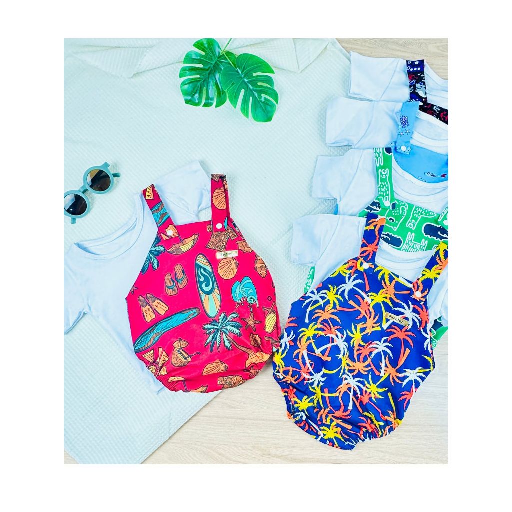 Conjunto Jardineira Estampada + Camisa