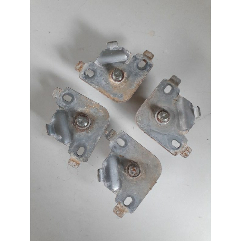 Conjunto de pesinhos nivelador da lavadora e seca eletrolux lsi09 usados excelente