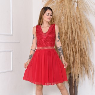 Vestido lisa manga curta com pedrinha no cintura