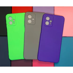Capa para Motorola Moto G13 / G23 / Capa + Pelicula 3D ou Só 1 Capinha Aveludada Case