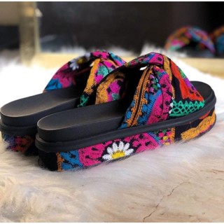 Sandália Flat Tratorada Estampada Inspiração Farm