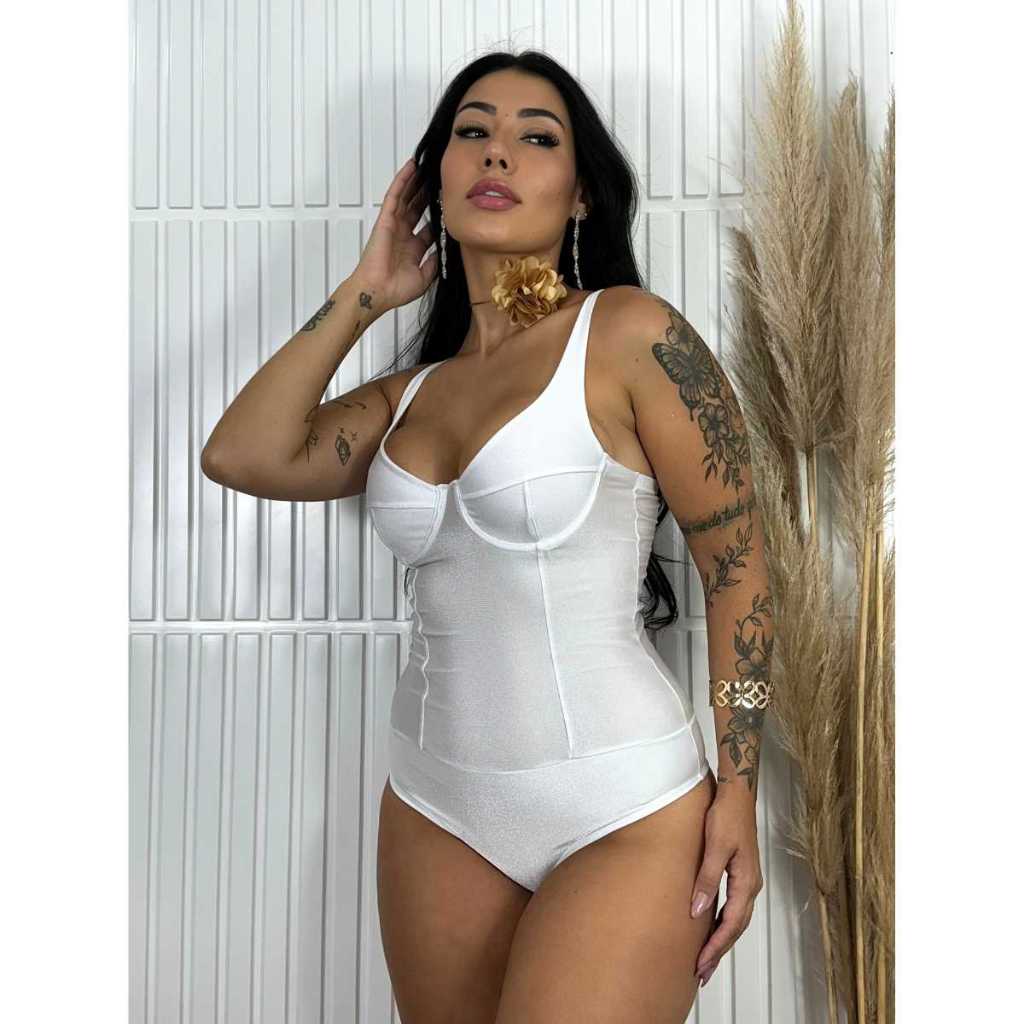 Body Maio Feminino Acetinado sem Bojo Ano Novo Blogueira Reveillon Tendencia Verao Piscina Uv Moda Praia Virada de Ano