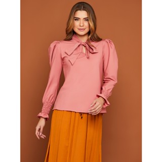 Blusa romântica manga longa do tecido