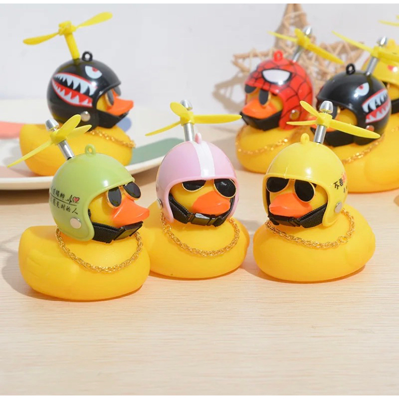 Patinho Astronauta Bike Moto Capacete Hélice e Led em Oferta na Shopee