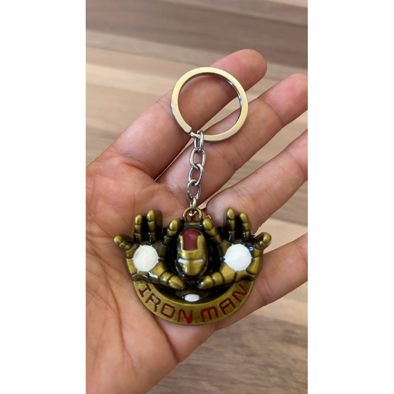 Chaveiro Metalico Marvel Super Hero Keychain para Crianças, Avengers Toy, Homem de Ferro, Legends Gift, Chaveiro
