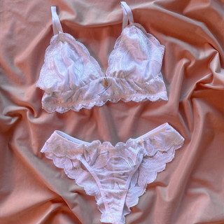 Conjunto Calcinha e Sutiã de Renda sem Bojo, conjunto lingerie sem aro, super confortavel. revenda atacado