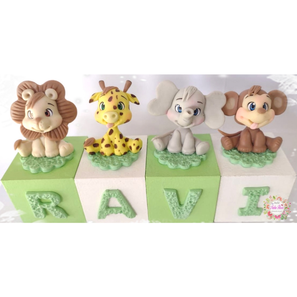 Cubo decorativo em biscuit Safari / Decoração Safari / Personalizado / Decoração quarto bebê / Decorativo / Cubo com Nome de Bebê