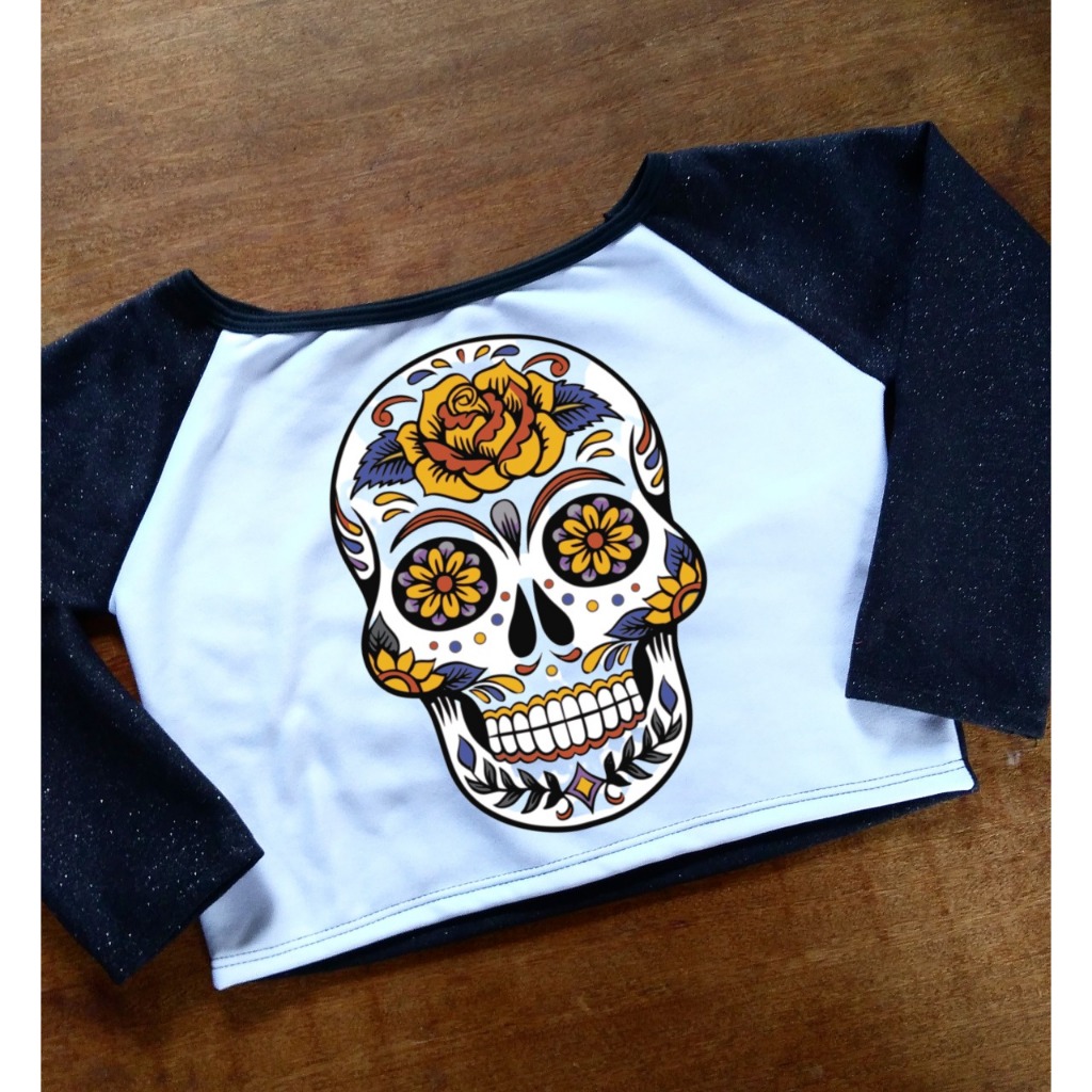Cropped de Caveira com Flor - Moletom Feminino