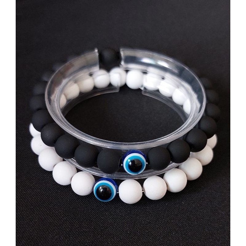 Pulseira Olho Grego de Bolinha Fosca Preta e Branca
