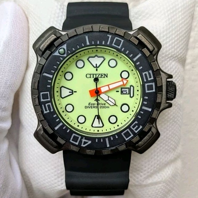 Relógio Citizen Tuna Promaster Eco-Drive Natulite Edição Limitada A Prova D'água Titanium