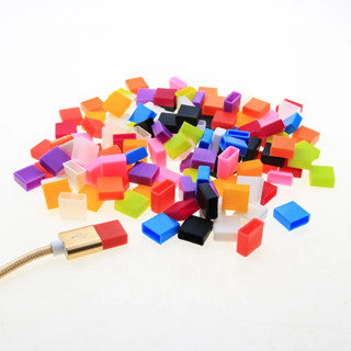 Protetor de Silicone para ponta USB, Anti-poeira, Tampa do protetora ATENÇÃO: O anúncio se refere apenas a 1 unidade na cor escolhida.