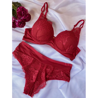 Conjunto De Calcinha Cintura Alta e Sutiã Com Bojo Lingerie Em Renda Super Luxo Sutian Sutien Gringa