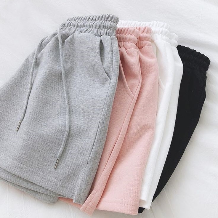 Shorts moletom feminino com bolso Short curto malha algodão tendência