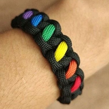 Pulseira LGBT Orgulho Pride - Artesanal e Feita à Mão com Material de Alta Qualidade Paracord gay lesbica lgbtqia queer