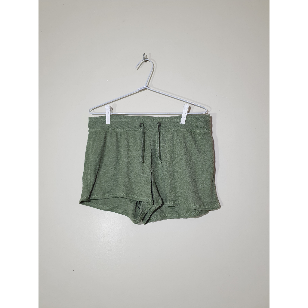 Short  moletom  verde Tamanh :G Forever 21 em Oferta na Shopee