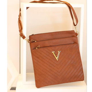 Bolsa Feminina Transversal Tiracolo Achatada 3 Zíperes Com Alça Lateral T806 T812