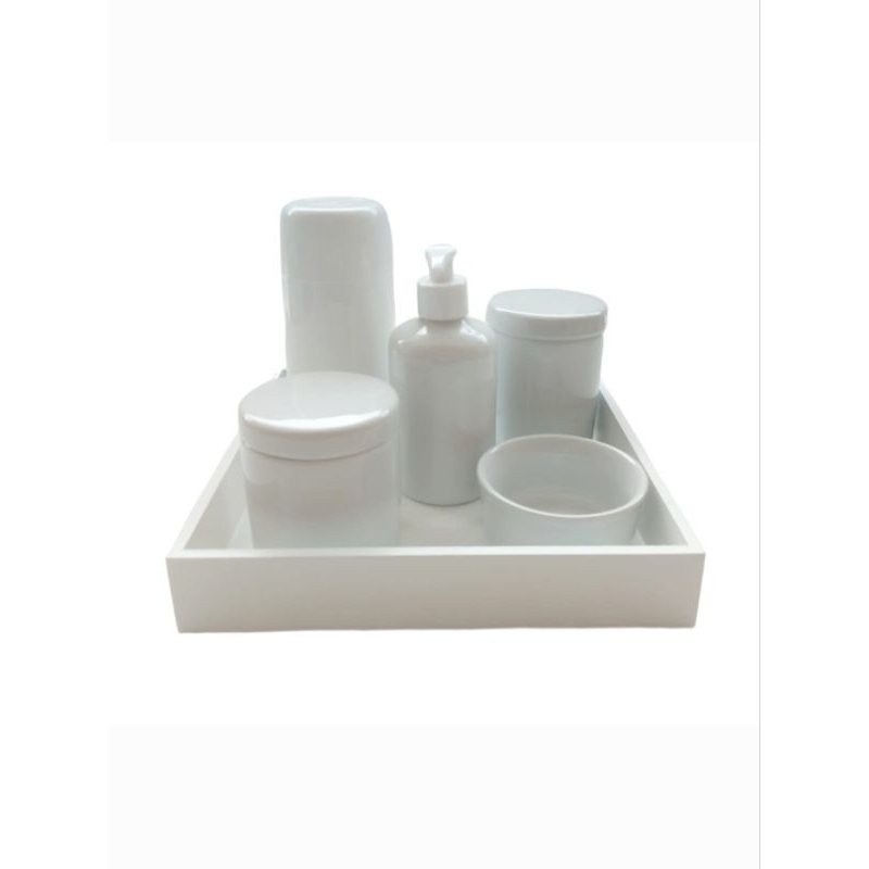kit Higiene Bebê Porcelana Completo Menina Menino Saboneteira Líquida, Garrafa Termica, Potes,Molhadeira.