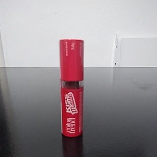 Avon Color Trend Batom Kiss Matte cores variadas