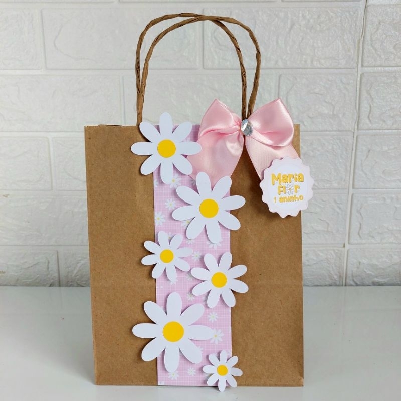 Sacolinha Surpresa Kraft tema Margaridas (Fazemos qualquer tema) LEMBRANCINHAS MARGARIDAS PERSONALIZADOS MARGARIDAS