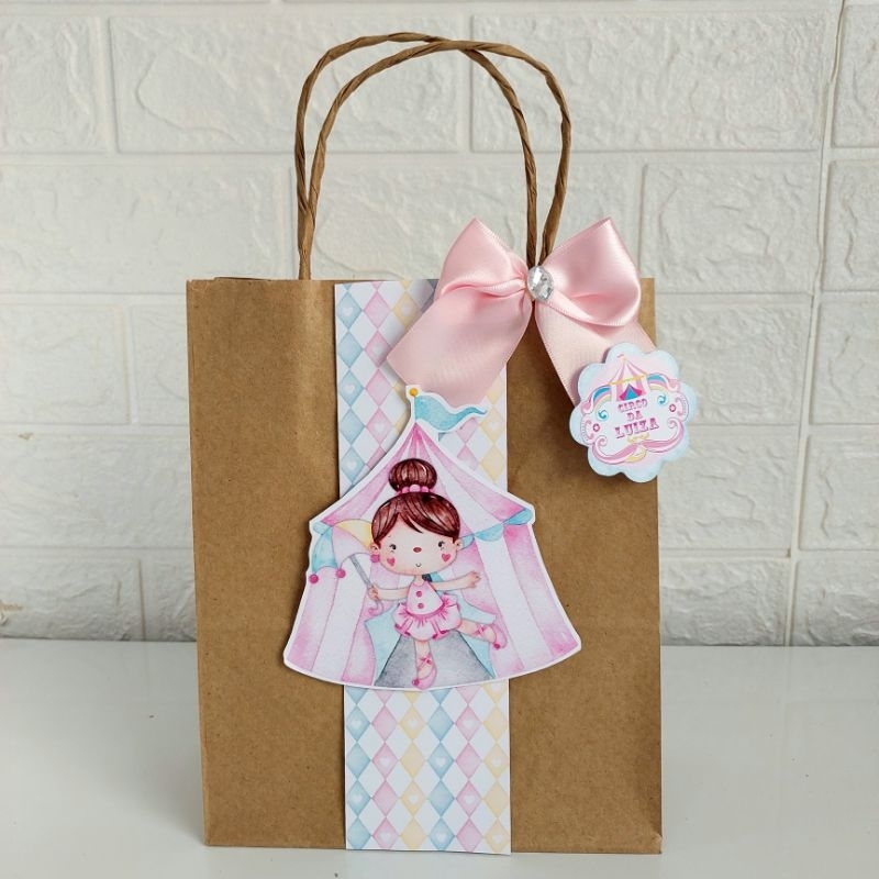 Sacolinha Surpresa Kraft tema Circo Rosa Aquarela (Fazemos qualquer tema) LEMBRANCINHAS, MIMOS, BRINDES, PERSONALIZADOS CIRCO ROSA AQUARELA