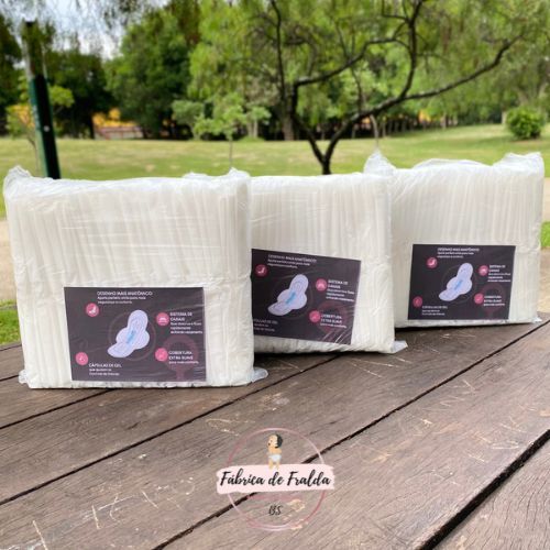 ABSORVENTE FEMININO SUAVE C/50 UNIDADES (COM ABAS) PACOTE GRANDE PACOTÃO