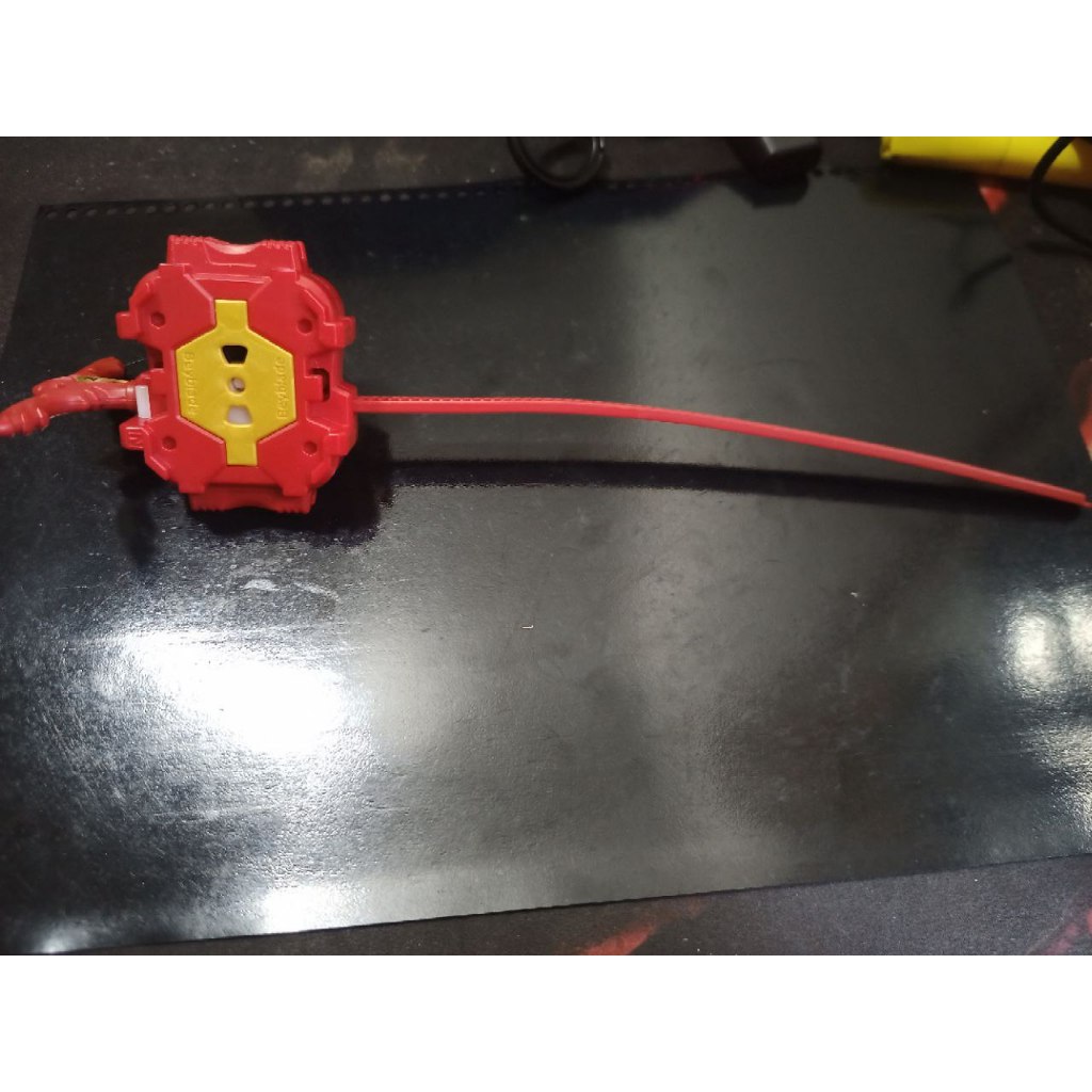 Beyblade burst Takara Tomy Lançador phoenix / Phoenix Launcher