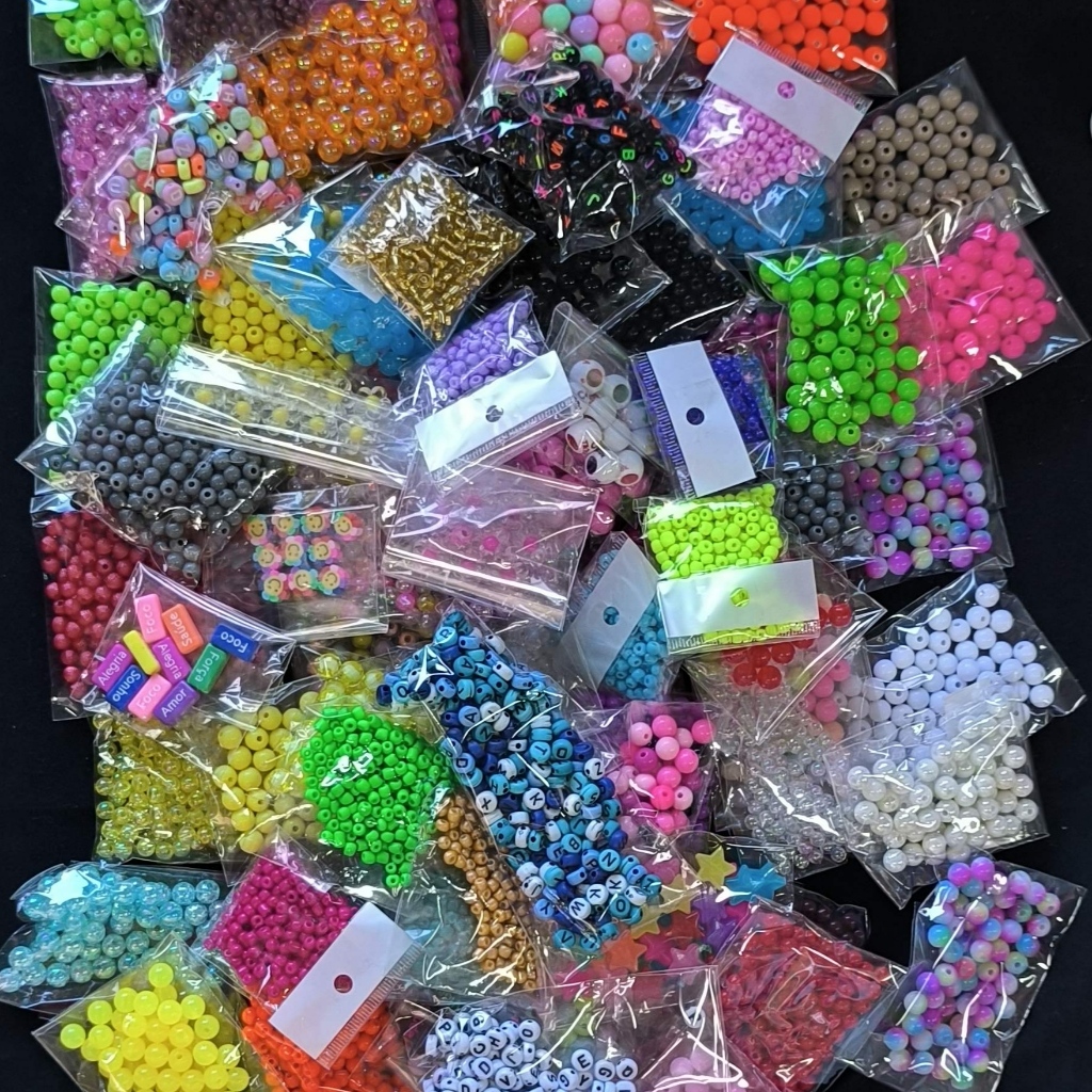 Miçangas Mais completo kit de Miçangas- 1000 pçs + 10mts  Fio de Silicone Kit de missanga para fazer pulseira Beads Jewerly Artesanato DIY Contas Cristas Acrílicas Colares Resina Pérolas