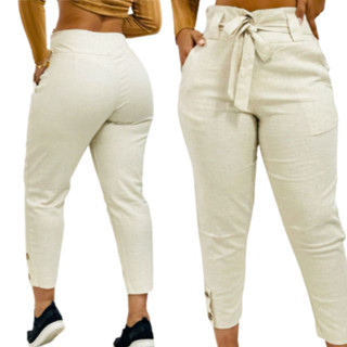 Calça Pantacourt Clochard de Alfaiataria em Linho com Cinto Ajustável e Regulavél com Botão Moda Tendência