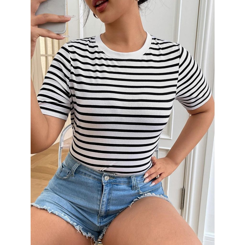 Camiseta Blusa T-shirt listrada old money em Oferta na Shopee