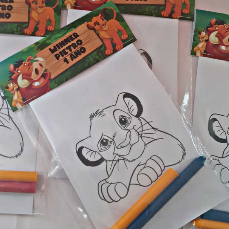 KIT LEMBRANCINHA PERSONALIZADO COLORIR FESTA INFANTIL REI LEÃO TIMÃO E PUMBA em Oferta na Shopee