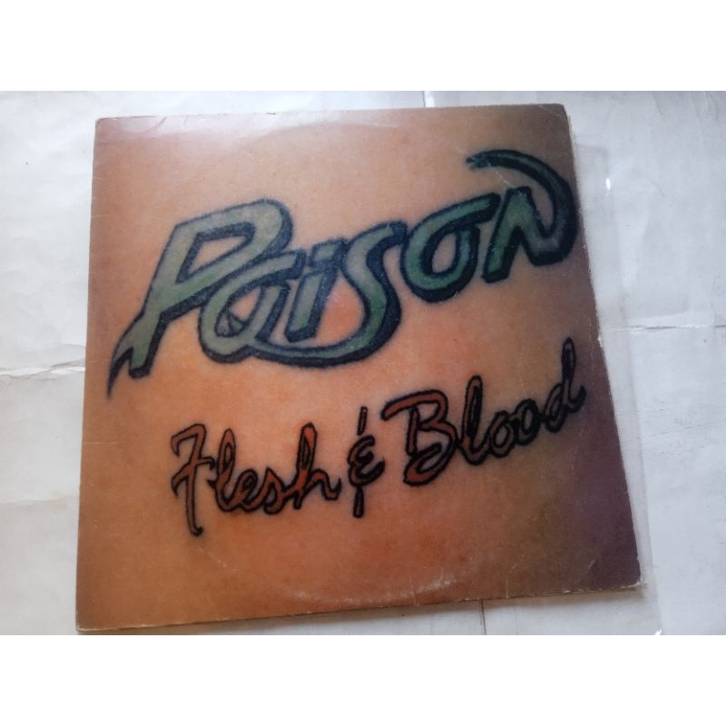 LP Poison - flesh & blood - com encarte ótimo estado vinil e capa