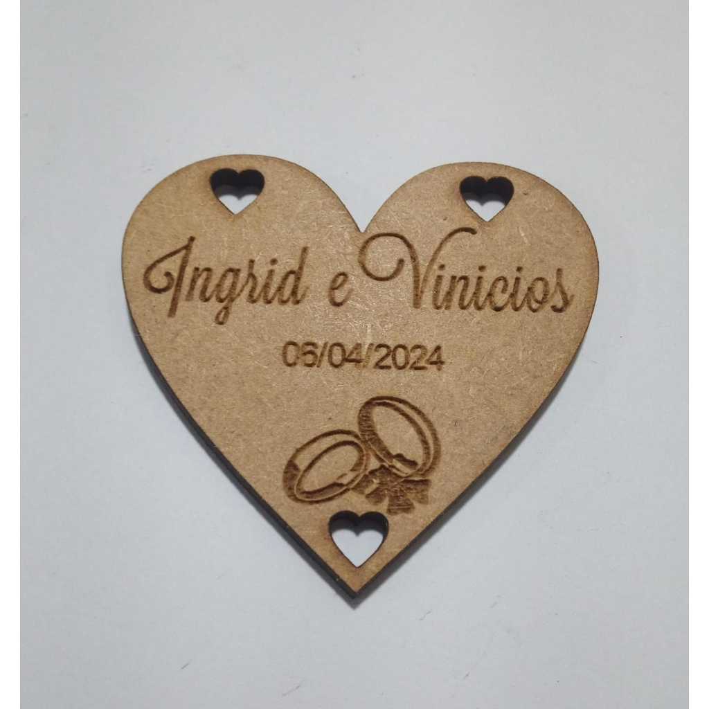 Pacote com 9850 chaveiros personalizados Mdf Cru lembrancinhas aniversários casamentos