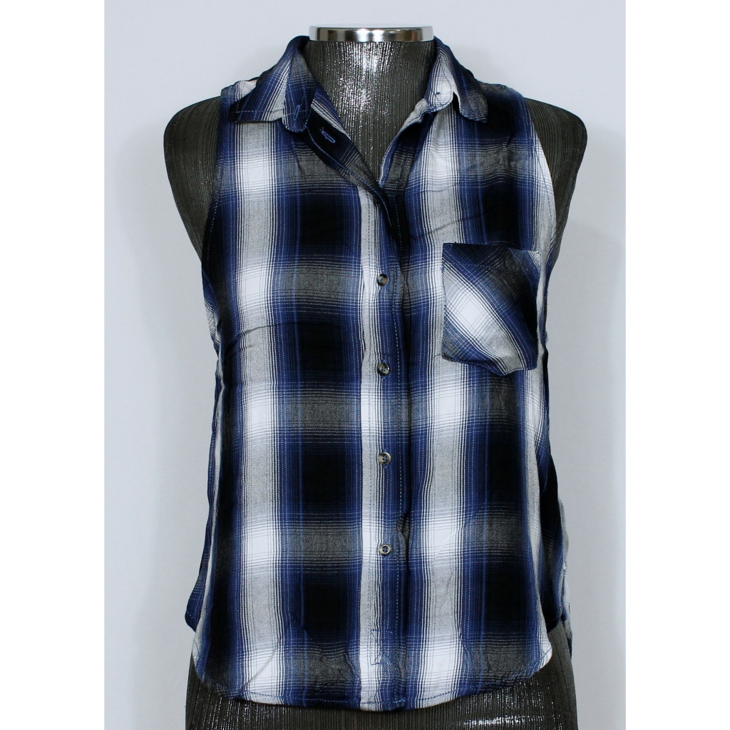 Camisa social alfaiataria sem manga quadriculada vichy azul Garage importada feminina - Veste PP/P - Ref. 1711 (brechó)