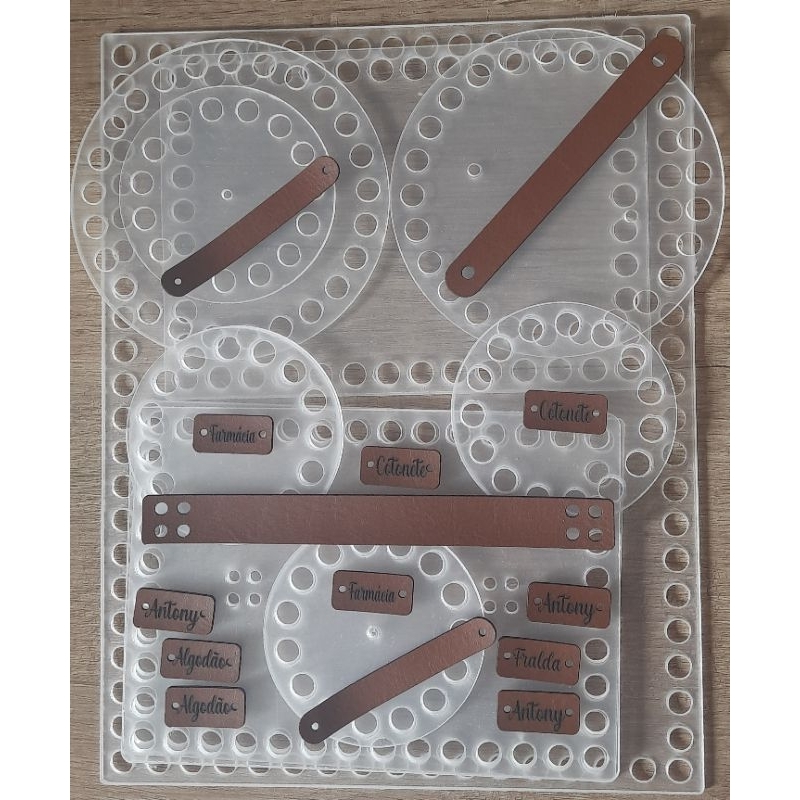 Bases de acrílico 2mm mais etiquetas e alça para farmacinha de crochê em Oferta na Shopee