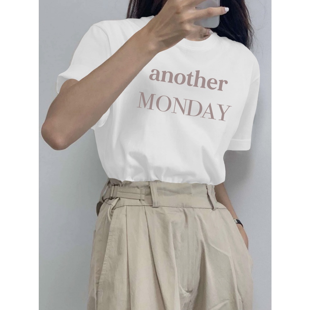 Camiseta Aesthetic Unissex Cor Branco Oversized Estampa Another Monday Vintage Garotas Alternativo