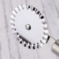SALDO Carretilha Cortador para Massa de aço inox com 19 cm Multiuso Universal