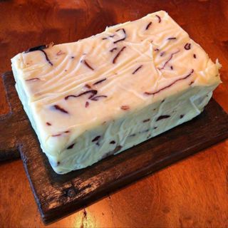 Requeijão Branco Com Raspas do tacho Zero edição de Amido 400g em Oferta na Shopee