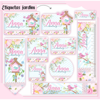 KIT DE ETIQUETAS ESCOLARES / TAG/CHAVEIRO DE IDENTIFICAÇÃO PARA MOCHILAS, ESTOJOS E LANCHEIRAS / KIT DE RÉGUA 15CM + MARCA PÁGINA TODOS PERSONALIZADOS COM NOME E SERIE/ANO ESCOLAR DO ALUNO - TEMA JARDIM 10202231