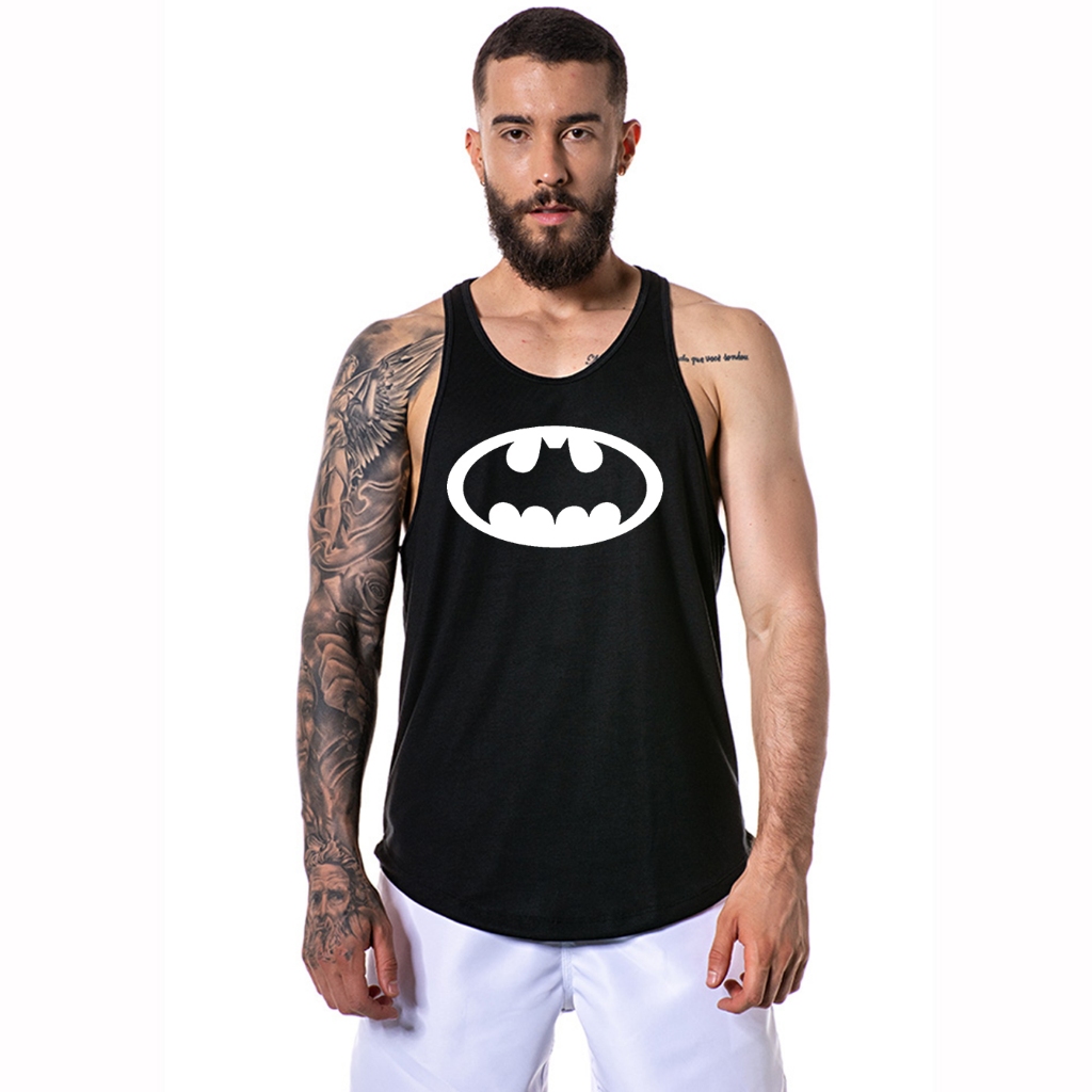 Regata Cavada Masculina Batman Bd Oversized Longline Academia Fitness Musculação
