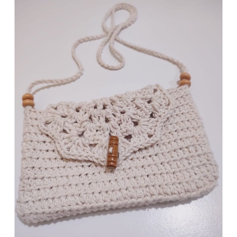 Bolsa de Crochê/ Saco em crochê barbante fio 6 - cor marrom/Bolsa feminina/bolsa de ombro/carteiras/bolsa de mão/clutch/bolsa tira