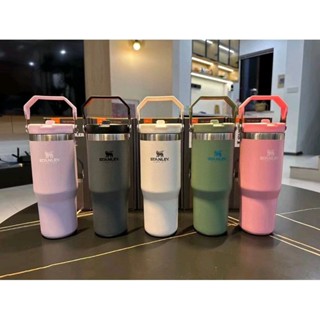 Garrafa Térmica 900ML Com Alça Flip Tumbal Aço Inoxidável Isolamento Térmico Com Canudo P/ Academia Trabalho Caminhada..