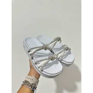 Papete feminina sandália plataforma brilho tiras strass manta conforto blogueira flatform(HELLI)