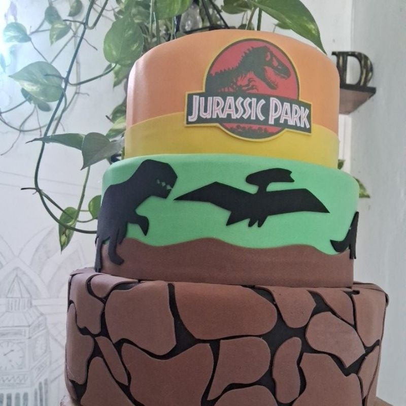 Bolo Fake Jurassic Park: Onde Comprar | BuscaProdutos