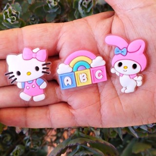 Kit Pin Crocs Jibbitz Fofo Kitty My Melody Abc Escolinha