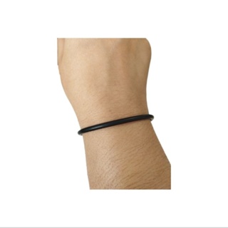 PULSEIRA BORRACHA ROCK PRETA UNISSEX 1 UND em Oferta na Shopee