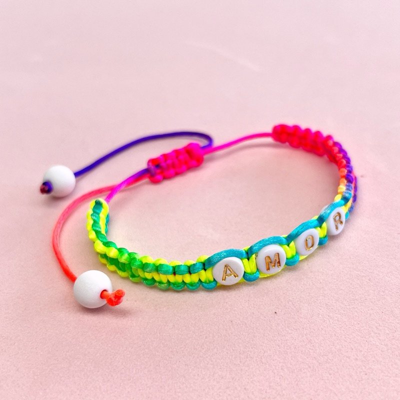 Pulseira Artesanal com Nome: Onde Comprar | BuscaProdutos